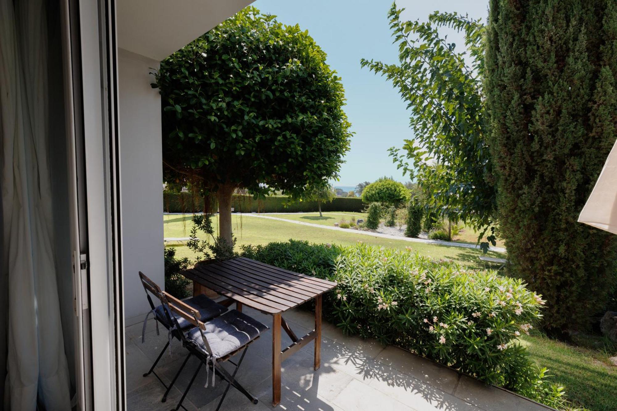 Art By Praxis Apartamento Governors Beach Exterior foto