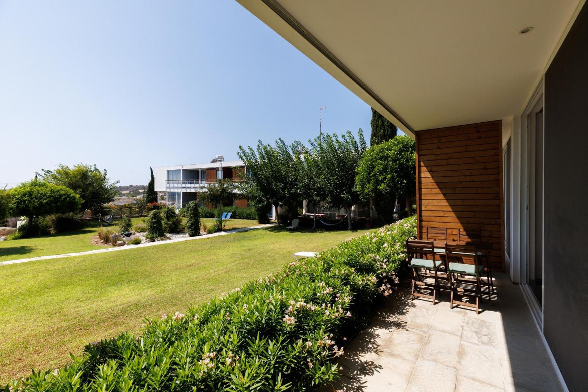 Art By Praxis Apartamento Governors Beach Exterior foto