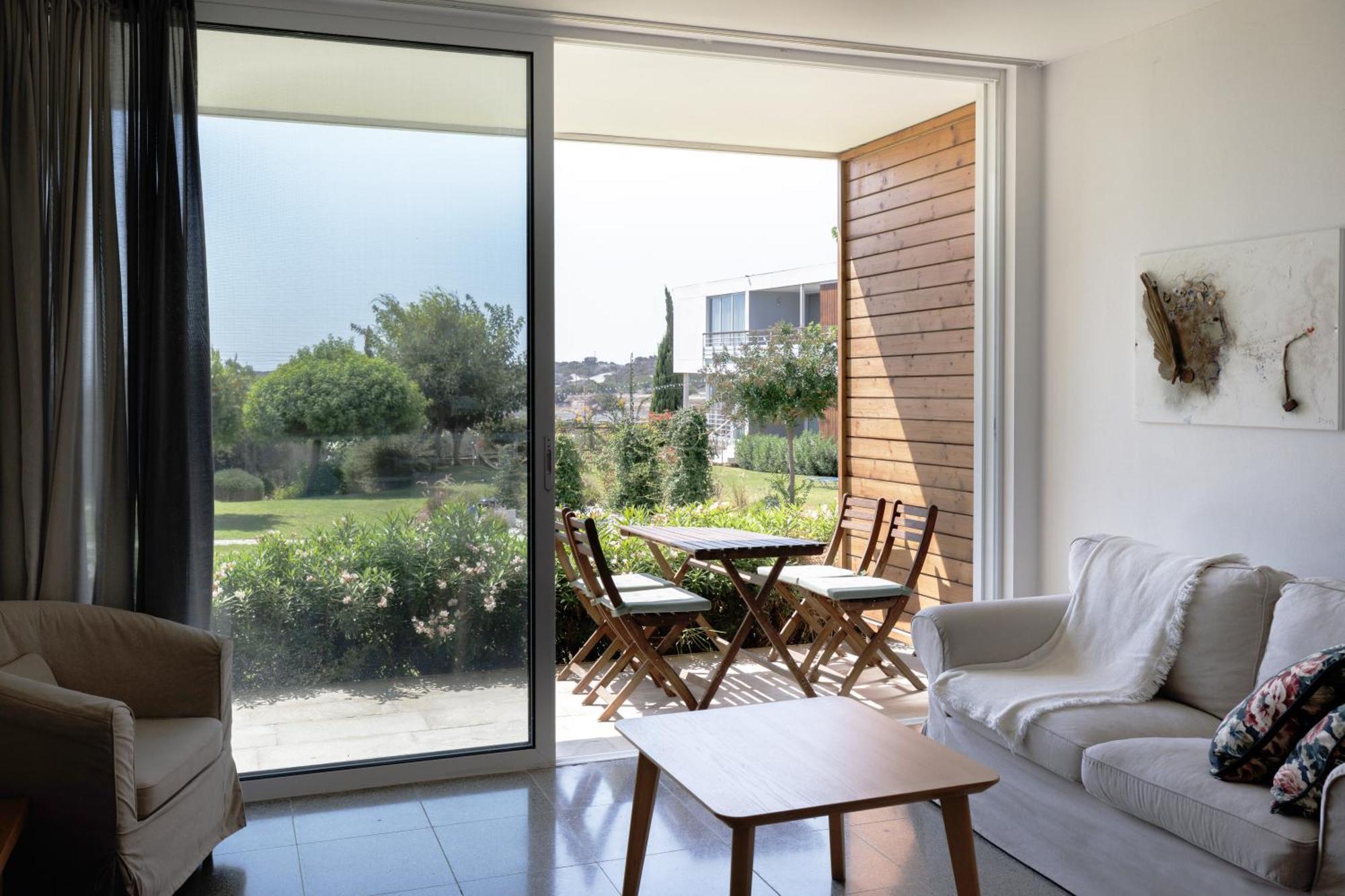 Art By Praxis Apartamento Governors Beach Exterior foto